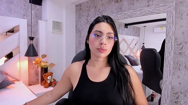 Snapshot of Vanessa_Rain_ chatting on January 31, 2026, 8:18 pm Vanessa Rain online show from January 31, 2026, 8:18 pm