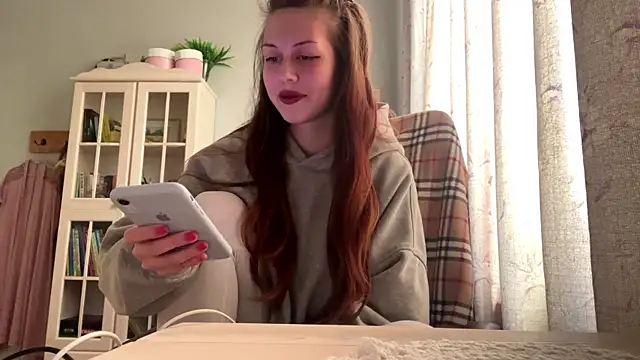 Nayra flash online show from November 6, 2025, 12:09 pm