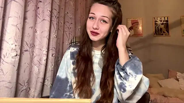 Nayra flash online show from November 2, 2025, 3:39 pm