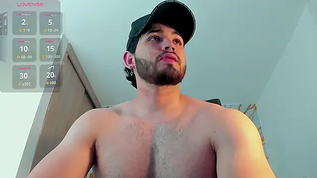 ElianKeiser online show from April 17, 2026, 11:51 pm