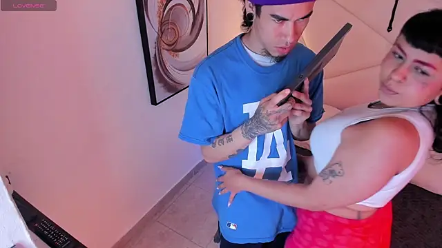 Snapshot of conjuring_ chatting on November 15, 2025, 4:49 am conjuring online show from November 15, 2025, 4:49 am