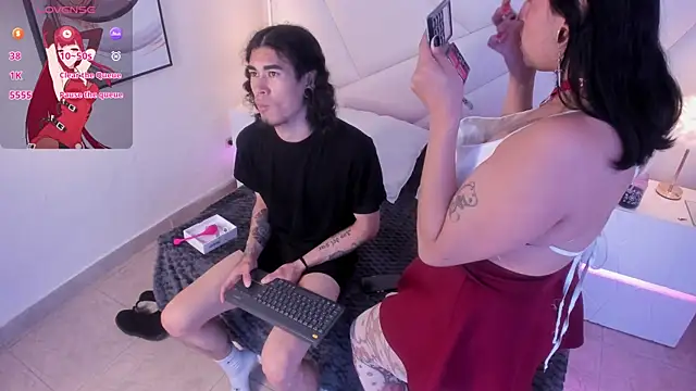 Snapshot of conjuring_ chatting on October 30, 2025, 3:05 am conjuring online show from October 30, 2025, 3:05 am