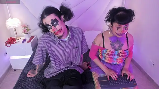 Snapshot of conjuring_ chatting on November 1, 2025, 3:02 am conjuring online show from November 1, 2025, 3:02 am