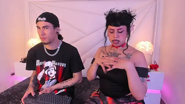 Snapshot of conjuring_ chatting on October 13, 2025, 3:08 am conjuring online show from October 13, 2025, 3:08 am