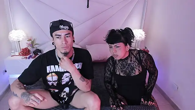 Snapshot of conjuring_ chatting on November 3, 2025, 3:12 am conjuring online show from November 3, 2025, 3:12 am