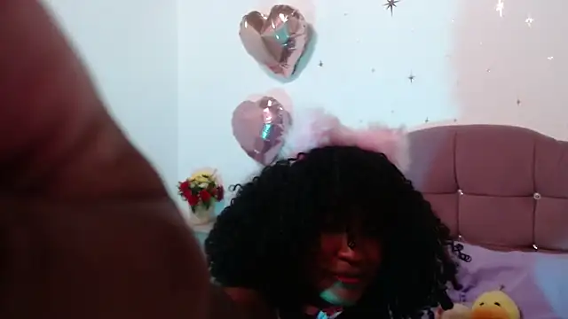 Snapshot of Cherry_BloomK chatting on November 2, 2025, 3:11 am Cherry BloomK online show from November 2, 2025, 3:11 am