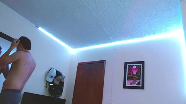 Snapshot of PapiNoha chatting on October 6, 2025, 4:24 am PapiNoha online show from October 6, 2025, 4:24 am