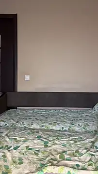 Evelyn39 online show from October 9, 2025, 2:06 pm