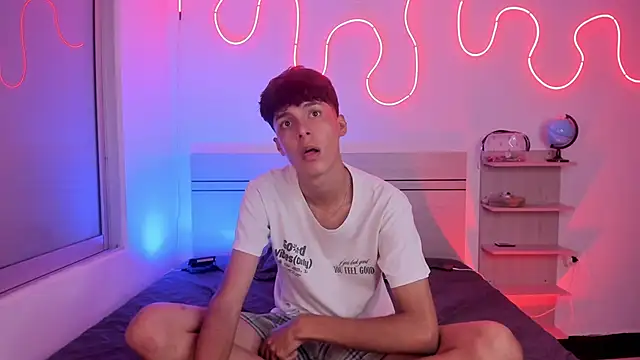 luccas ferreira online show from November 7, 2025, 7:07 pm