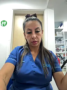 Snapshot of GisellTorres36 chatting on October 6, 2025, 5:57 pm GisellTorres36 online show from October 6, 2025, 5:57 pm