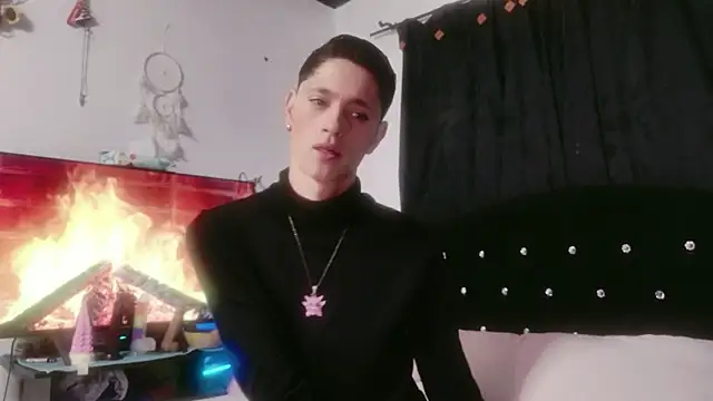 Tyler cat online show from November 11, 2025, 1:50 pm