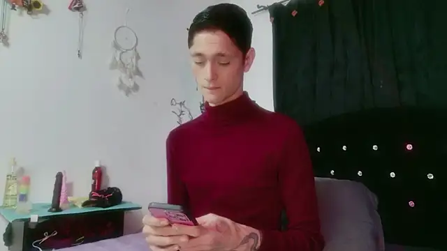 Tyler cat online show from January 14, 2026, 2:48 am