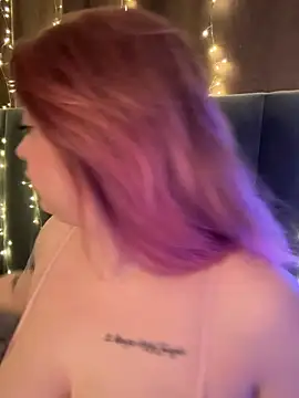 KellyMoors online show from February 7, 2026, 1:24 am