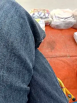 Lili 2love online show from November 24, 2025, 1:05 am