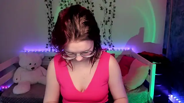 shy elina01 online show from January 14, 2026, 10:19 am