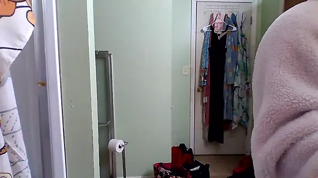 Snapshot of Rileyy7tk chatting on January 14, 2026, 7:50 pm Rileyy7tk online show from January 14, 2026, 7:50 pm