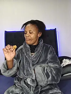 Sex bomb30 online show from June 3, 2026, 9:52 pm