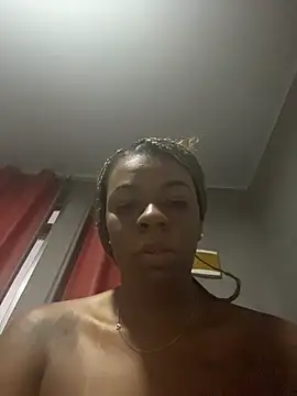 Snapshot of Priihmedeiros chatting on July 29, 2026, 9:08 am Priihmedeiros online show from July 29, 2026, 9:08 am