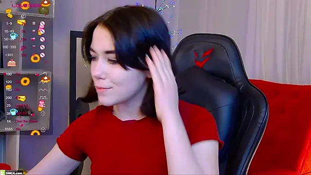 Kelly foox online show from December 19, 2025, 11:45 am