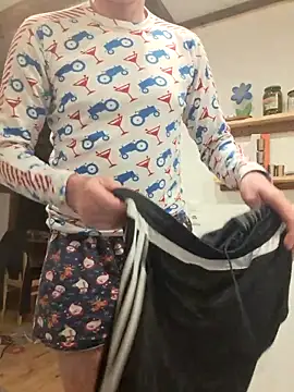 Vintermelon2 online show from April 23, 2026, 9:27 pm