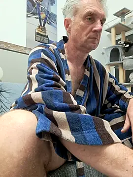 Vintermelon2 online show from April 26, 2026, 8:55 am