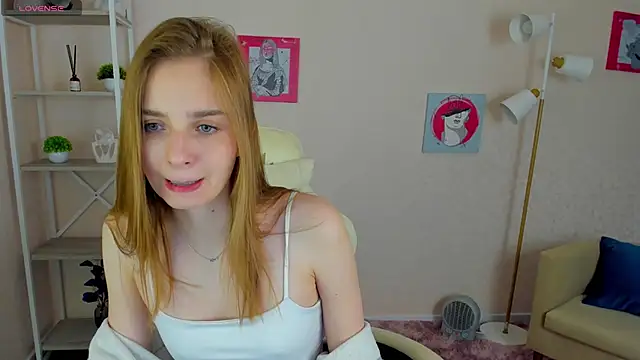 L1na Reeds online show from October 17, 2025, 1:09 am