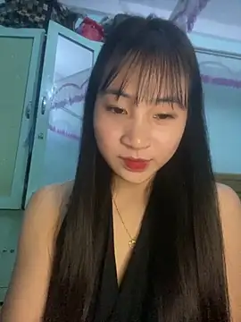 Snapshot of banlinh004 chatting on February 12, 2026, 2:50 pm banlinh004 online show from February 12, 2026, 2:50 pm