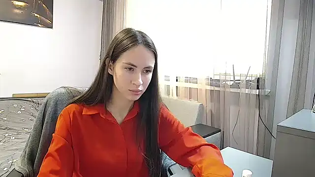 Snapshot of Chloe_Skims chatting on October 8, 2025, 11:01 am Chloe Skims online show from October 8, 2025, 11:01 am