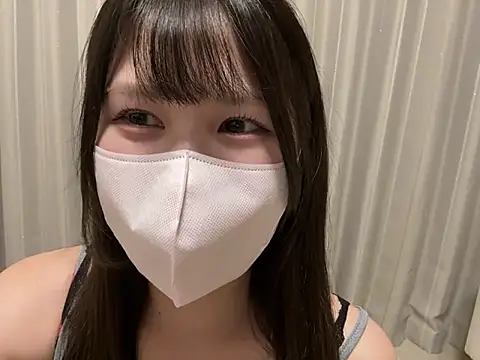 Snapshot of Iori__0o chatting on October 8, 2025, 1:45 pm Iori 0o online show from October 8, 2025, 1:45 pm