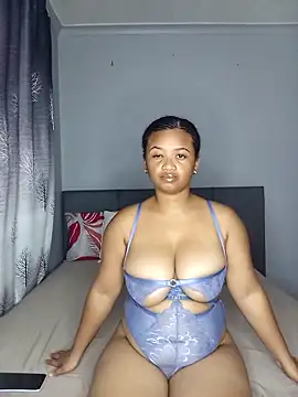 Sultrytits6 online show from March 13, 2026, 7:52 pm