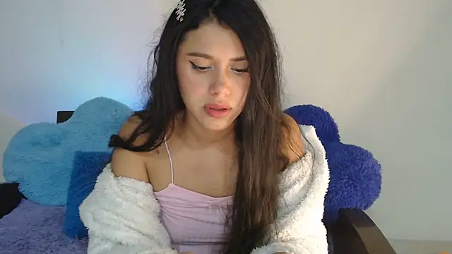 caramel doll   online show from May 15, 2026, 4:32 am