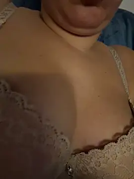 Daiana Andra online show from December 22, 2025, 10:21 pm