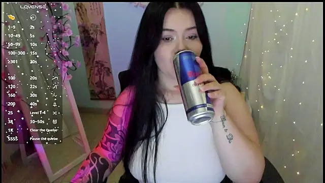 Mona Esty online show from April 9, 2026, 6:15 am