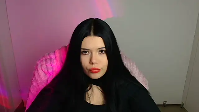 Mona Esty online show from October 11, 2025, 5:14 pm