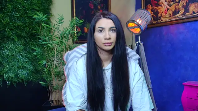 nicolepalmer online show from November 6, 2025, 9:57 am