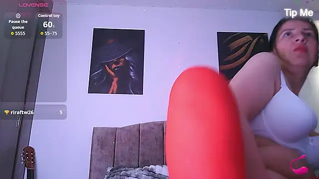 Snapshot of Agathabrunner chatting on November 9, 2025, 11:14 am Agathabrunner online show from November 9, 2025, 11:14 am