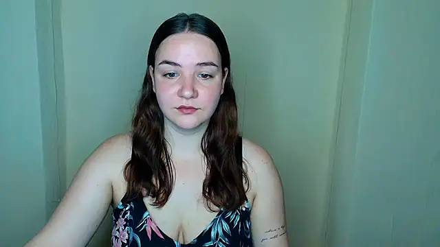 Snapshot of OliviaMontgommery chatting on July 1, 2026, 11:10 am OliviaMontgommery online show from July 1, 2026, 11:10 am
