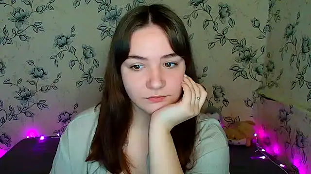 OliviaMontgommery online show from April 26, 2026, 5:16 am