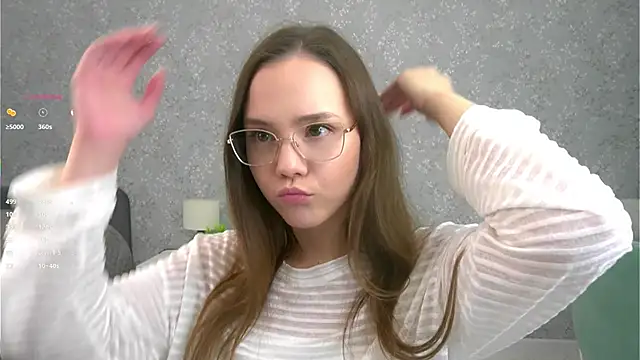 SweetSaraPie online show from November 29, 2025, 7:47 pm