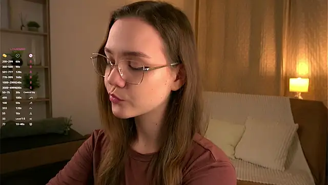 SweetSaraPie online show from February 16, 2026, 5:00 pm