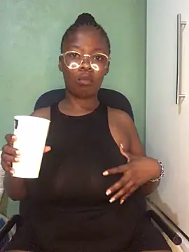 BarbioTheEmpressXxxxx online show from April 12, 2026, 12:58 am