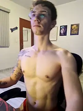 SweetGoodBoy22 online show from October 16, 2025, 8:06 pm