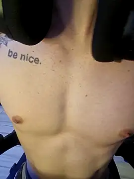 SweetGoodBoy22 online show from October 12, 2025, 9:16 pm