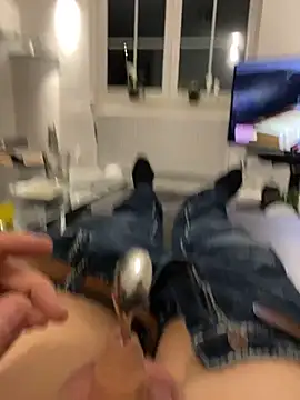 Snapshot of Sklavekay chatting on March 2, 2026, 11:00 pm Sklavekay online show from March 2, 2026, 11:00 pm