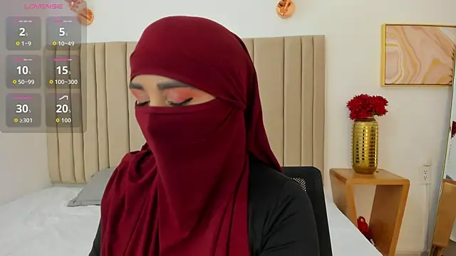  alishaa c online show from October 21, 2025, 1:16 am