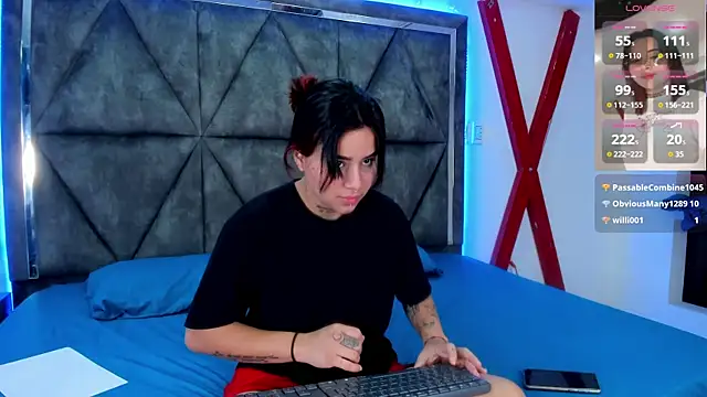 Snapshot of Nixielee_ chatting on November 5, 2025, 7:28 pm Nixielee online show from November 5, 2025, 7:28 pm