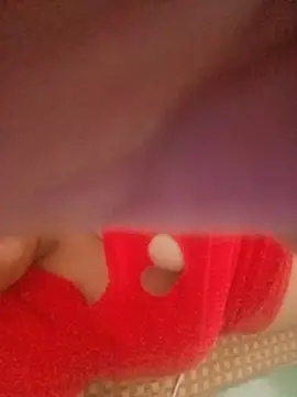 Snapshot of Suem99 chatting on October 9, 2025, 6:36 am Suem99 online show from October 9, 2025, 6:36 am