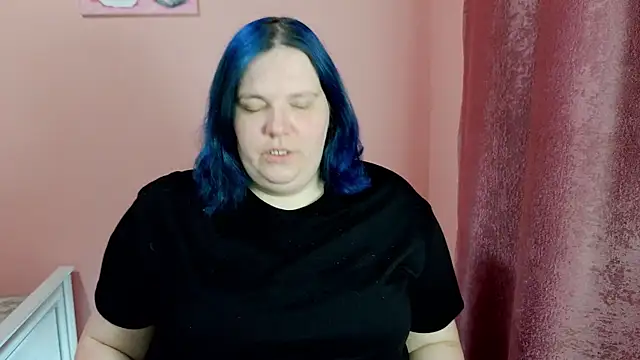  alexandra ray  online show from May 18, 2026, 10:53 am