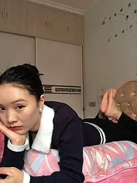 Mile-m online show from February 7, 2026, 4:20 am