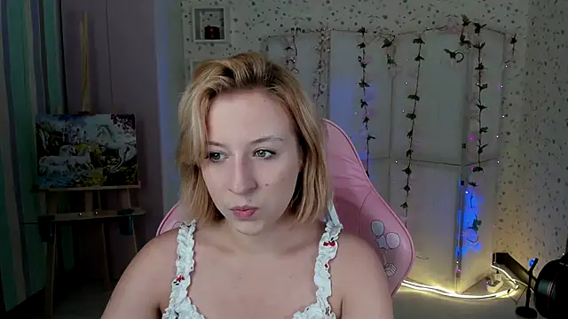 Emma Garcias online show from October 3, 2025, 12:28 pm